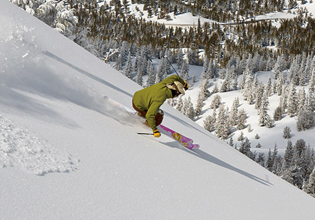 lifestyle_outdoor_ski Skiing in Tahoe